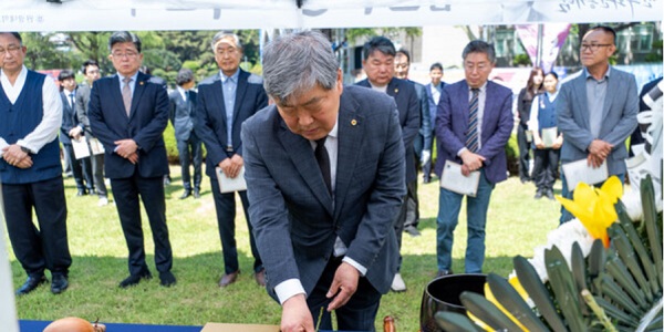 [Who Is ?] 박성태 원광대학교 총장