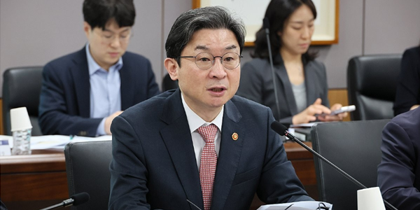 금융위 대통령 업무보고 핵심의제는 '부동산', 청년·실수요자 '핀셋' 대출규제 완화에 무게