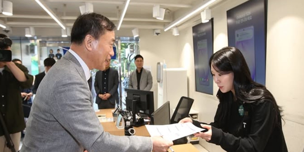 [Who Is ?] 김종철 방송미디어통신위원회 위원장 