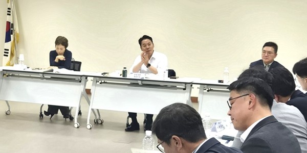 [Who Is ?] 김주양 농협경제지주 농업경제대표이사 