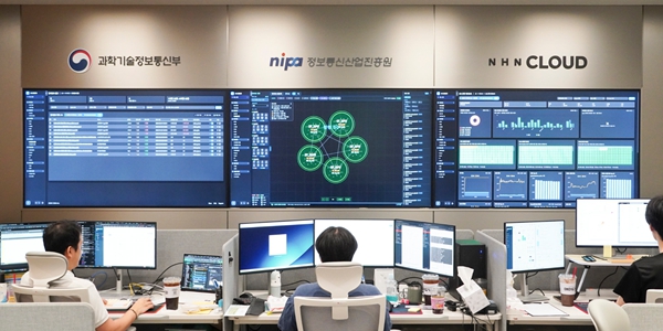 [현장] NHN클라우드 B200 7656장 집약된 '팩토리X 서울' 공개, 김동훈 풀스택 AI 사업 가속