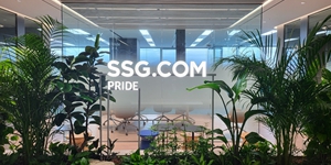 SSG닷컴의 '신세계몰' 이유있는 인적분할, <a href='https://www.businesspost.co.kr/BP?command=article_view&num=440853' class='human_link' style='text-decoration:underline' target='_blank'>정용진</a>·<a href='https://www.businesspost.co.kr/BP?command=article_view&num=428930' class='human_link' style='text-decoration:underline' target='_blank'>정유경</a> 계열분리 쉬워진다