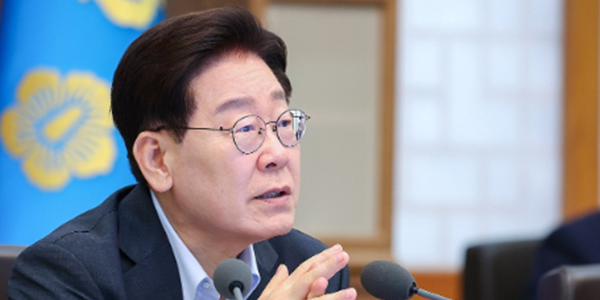 '검찰 보완수사권 폐지' 형소법 국무회의 의결, 경찰 권한 비대화 우려에 후속 대책 주문