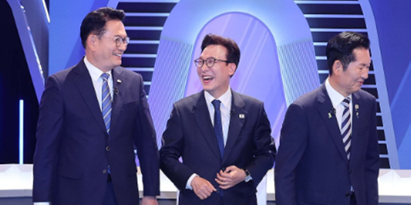 [데스크리포트 8월] 어쩌다 '민주당 망한다'는 말까지 나오나 
