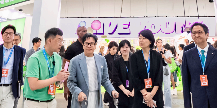 [오늘Who] 이재현 미국에서 CJ그룹 K라이프스타일 사업 점검, 비비고 볶음면 시식한 뒤 