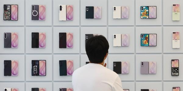 삼성전자 올해 애플 제치고 스마트폰 출하량 1위 회복 전망, 조사업체 