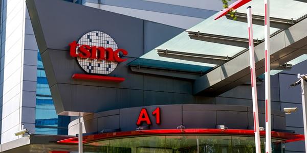 TSMC 3분기 매출 63조 원 규모로 50% 늘며 '사상 최대', AI 반도체 수요 급증