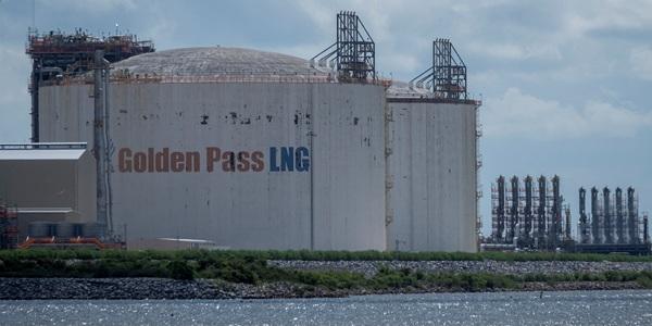 미국 LNG 수출 호조에도 중장기 수요는 불안, 