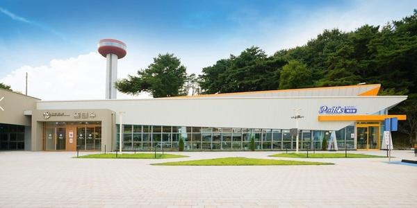 더본코리아 '빽다방 예당호점' 오픈, 예산 특산물 사과 활용 디저트 선보여