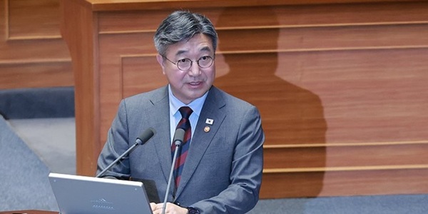 [Who Is ?] 윤호중 행정안전부 장관