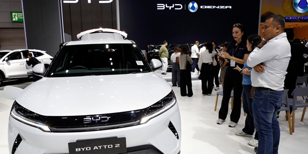 중국 BYD "내년 전고체 배터리 전기차 출시 예정", 양산 일정은 불투명