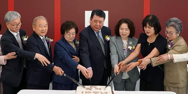 [Who Is ?] 조원영 동덕여자대학교 법인 이사장