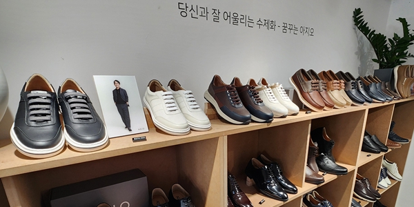 [경영어록의 연금술사들] 수제화 아지오 유석영 창립자가 꿈꾸는 '장애인 자립경제 모델'