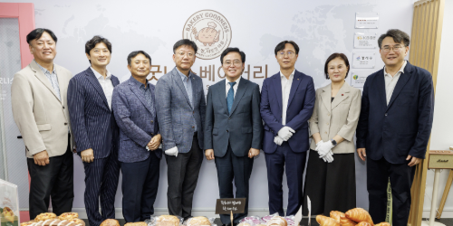 KB증권, 취약계층 자립 지원하는 '베이커리 굿니스' 오픈 기념식 진행