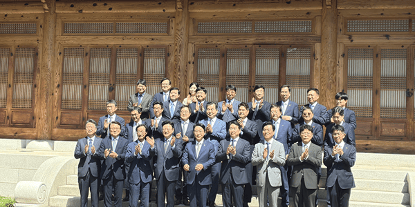 국회-재계 상설협력체 '경제대도약위원회' 출범, 최태원 