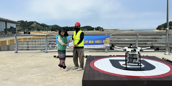 풀무원, 충남 당진 난지도에서 신선식품 드론 배송 시범사업 시작
