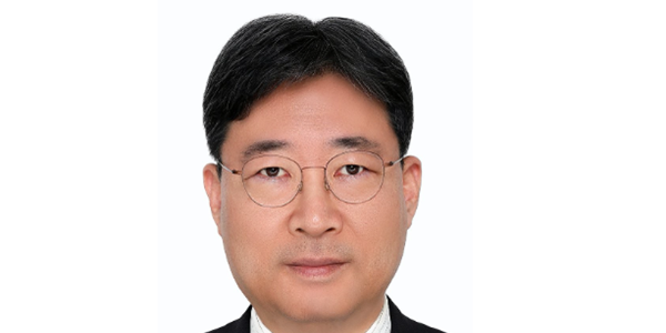 청와대 정책실장 하준경 승진·경제수석 문신학 발탁, 비서실장 강훈식 거취는 고심