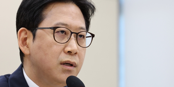 배경훈 내년 4.7조 '프런티어 AI' 별도 추진, "빅테크 초지능 진화에 대응 필요"