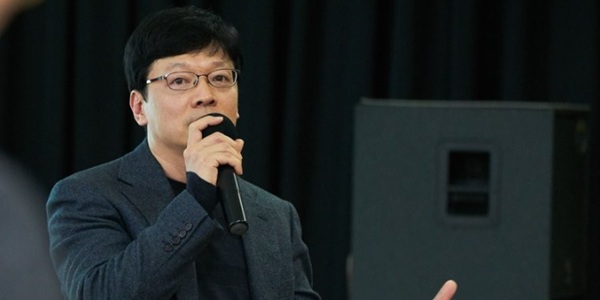 [Who Is ?] 권혁빈 스마일게이트홀딩스 최고비전제시책임자  