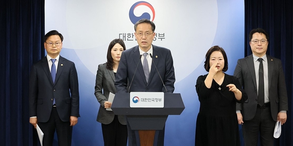 [Who Is ?] 이형일 재정경제부 장관 겸 경제부총리