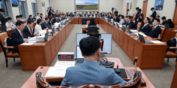 한전 '발전 5사 통합 특별법' 국회 논의 본격화, '자회사냐 정부 출자냐' 지배구조 결단 임박