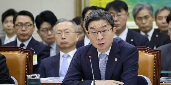 '민감 정보' 빼곡한 보험사도 뚫렸다, 미래에셋생명 개인정보 침해사고에 불안 확산