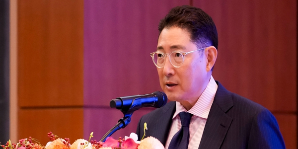 효성 회장 조현준 창립 60주년 기념식, "새로운 100년 위해 악착·치밀·신뢰의 효성 만들자"  