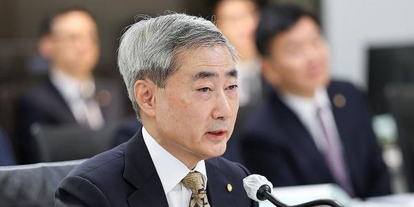 한국은행 신현송 국감 데뷔전, 고금리 서민부담 지적에도 '금리인상 필요성' 다시 강조