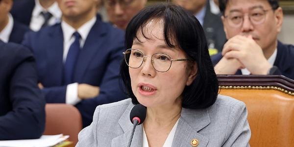 개인정보보호위원장 송경희 "개인정보 보호체계 상당히 뒤처져, 보안 투자 굉장히 부족"