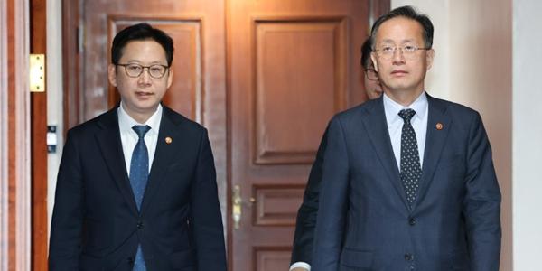 경제부총리 이형일 "경제성장 목표는 국민 삶 개선, 양극화 완화에 범정부 역량 집중"